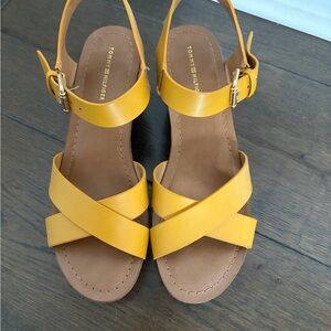 Tommy Hilfiger Women's Mustard Yellow Sandals